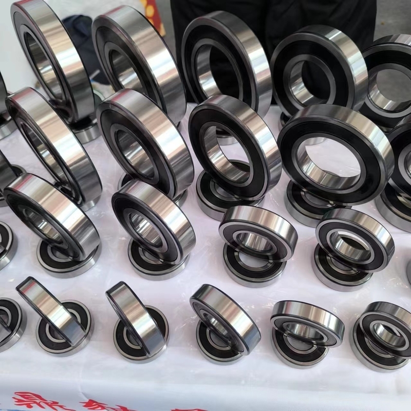 P5 Rating di precisione Struttura a scanalatura profonda Cuscinetti di tutti i tipi 6203 6205 6240 Cuscinetti per macchine