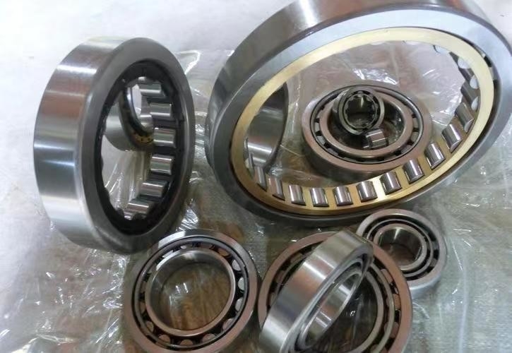 313822 C4 Cuscinetto a rulli cilindrici a quattro file ad alta velocità e basso rumore con lunga durata